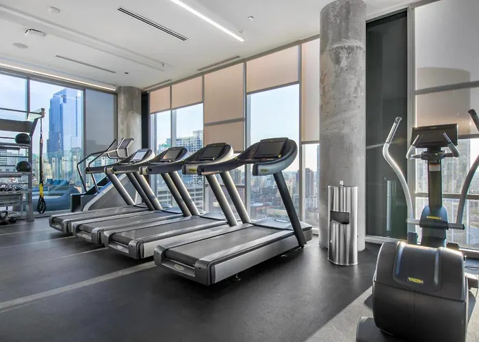 River N 1br W Gym Pool Lounge Nr L Chi-817 Chicago