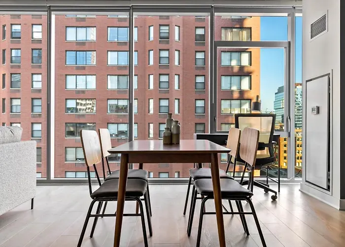 River N 1br W Gym Pool Lounge Nr L Chi-817 * Chicago