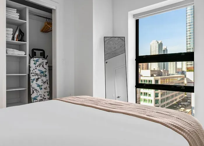 River N 1br W Gym Pool Lounge Nr L Chi-817
